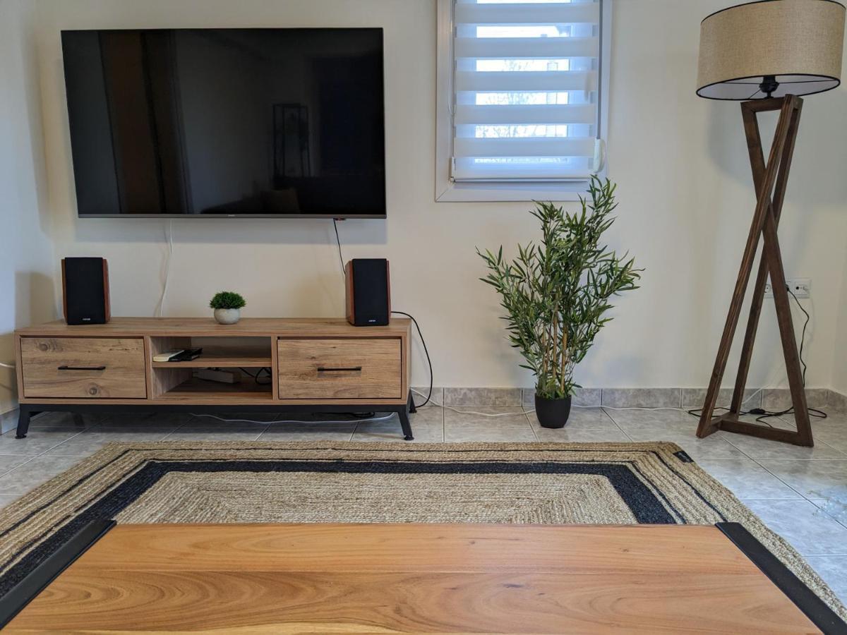 Ethos Apartment Néa Péramos Екстериор снимка