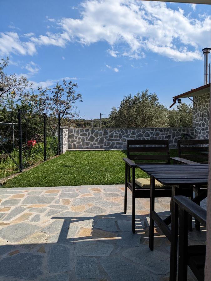 Ethos Apartment Néa Péramos Екстериор снимка