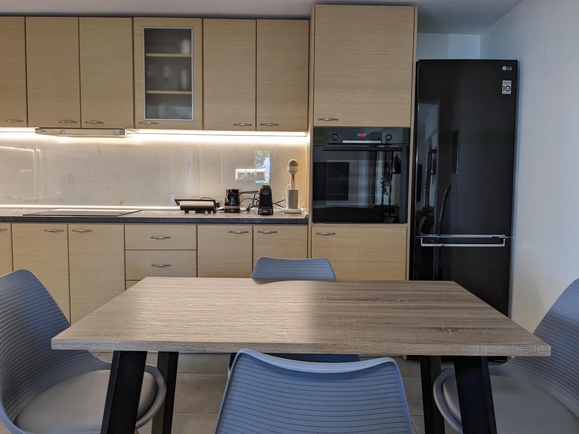 Ethos Apartment Néa Péramos Екстериор снимка