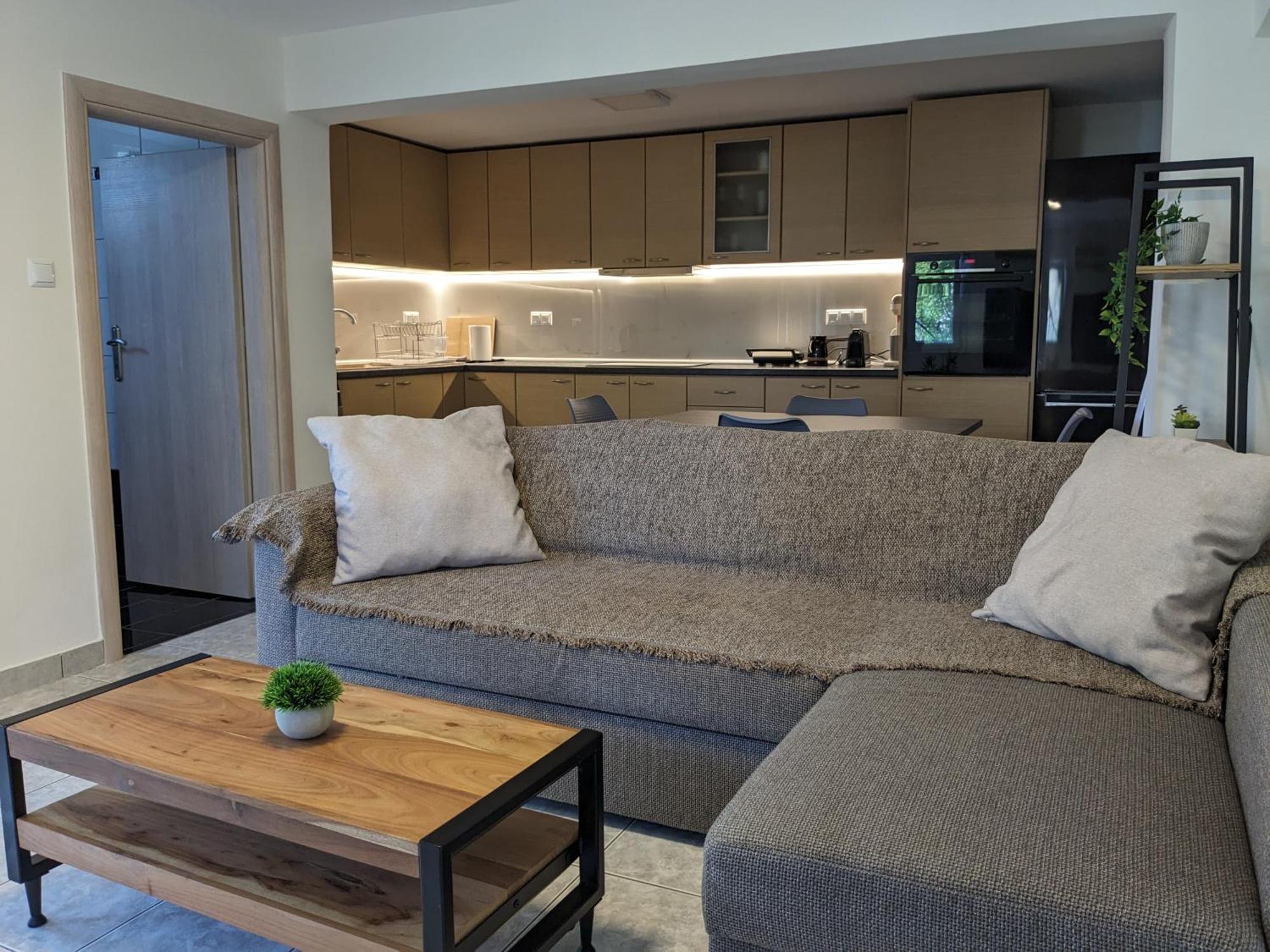 Ethos Apartment Néa Péramos Екстериор снимка
